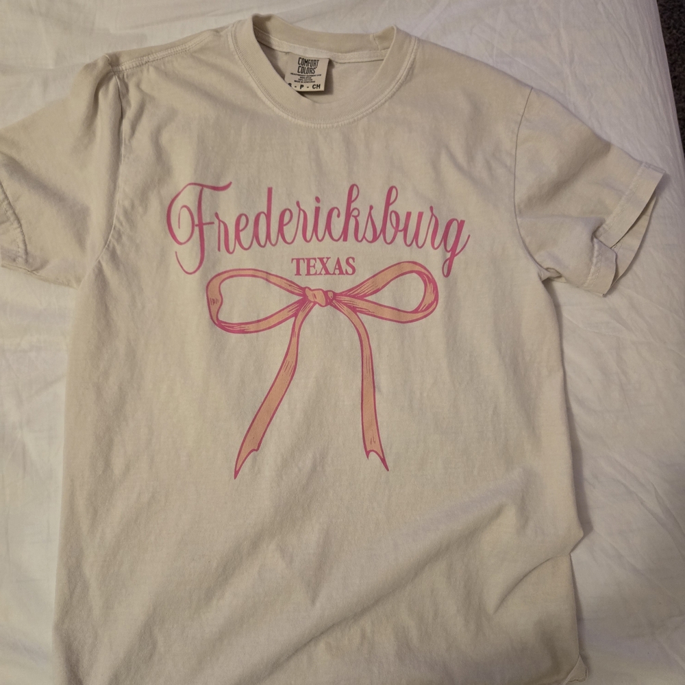 Comfort Colors  - Cream and Pink Fredericksburg Tee